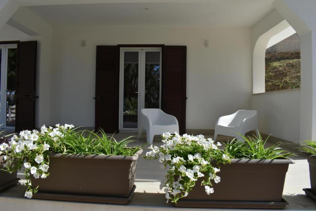 B&B Lastracu Castellammare del Golfo Exterior photo